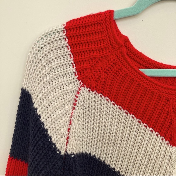 Color-block sweater - Picture 3 of 3